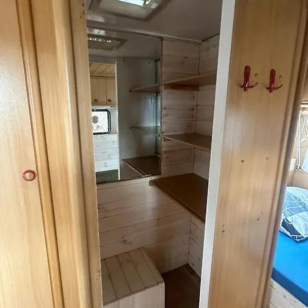 Ranczo U Piotra アパート